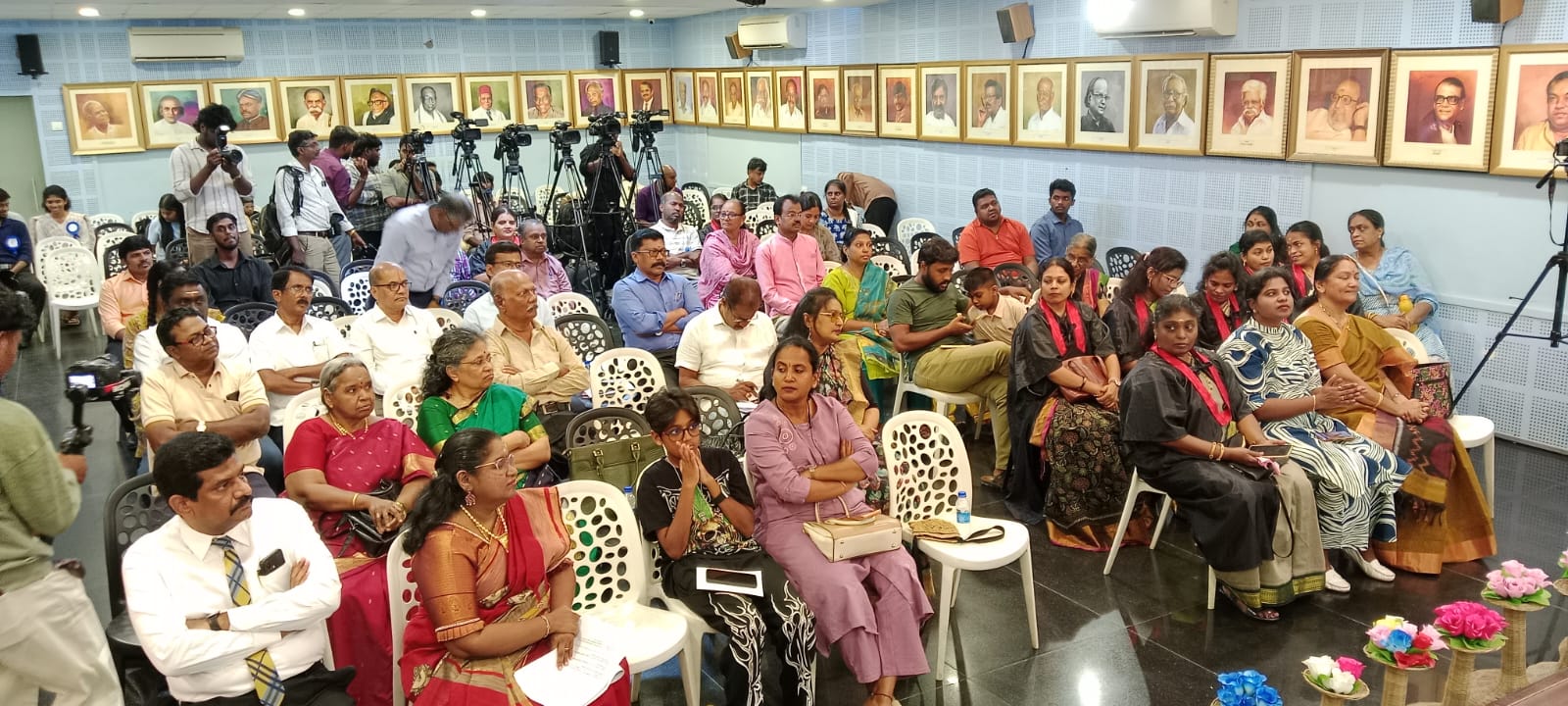 Large audience at CDEC VTC training event
